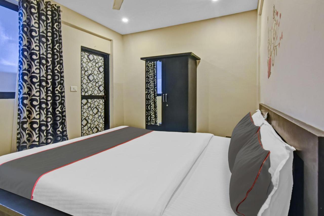 Capital O 86047 Hotel Sunview Cortalim Luaran gambar